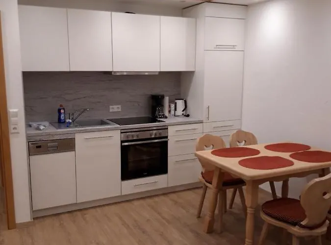 Unterhohnenhof Lägenhet *